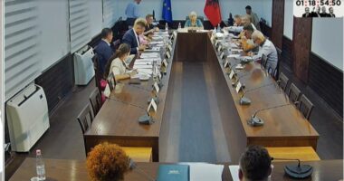 Pagat e gjyqtarëve, miratohet drafti/ Projektligji u votua në parim në Komisionin e Ekonomisë
