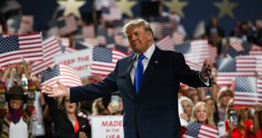 Premtimi i Trump: 5 mijë dollarë për çdo të rritur amerikan, nëse fitojmë zgjedhjet e mesit të mandatit