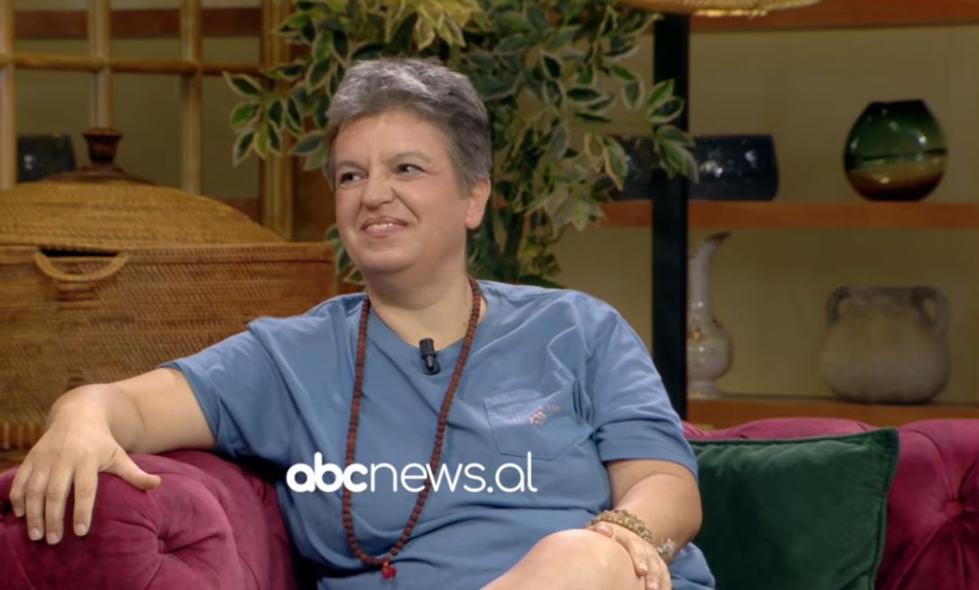 Magjitë me thonj  flokë dhe vezë  Mallkimi i babait më i fortë se i nënës 