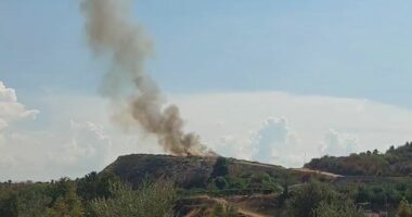 Zjarr në vendgrumbllimin e mbetjeve në fshatin Halilaj/ Fushë-Krujë, dyshohet zjarrvënie e qëllimshme