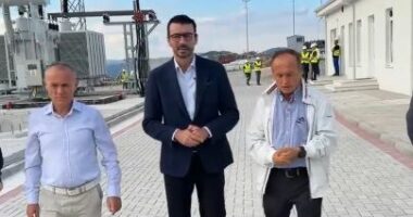 Karakaçi inspekton parkun fotovoltaik “Erseka 2”: Diversifikimi i burimeve dhe rritja e kapaciteteve energjetike rezultat i politikave qeverisëse