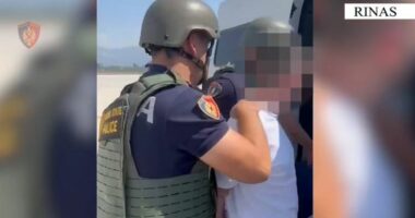 Në kërkim ndërkombëtar, ekstradohet nga Dubai drejt Shqipërisë 30-vjeçari