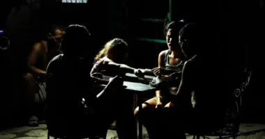 Kuba “zhytet” në errësirë, ndërprerje masive e energjisë