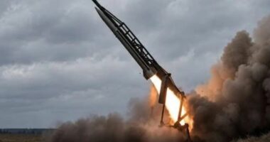 Ukraina sulmon për herë të parë Rusinë me raketa balistike, Zelensky: Goditëm objektet e industrisë së naftës