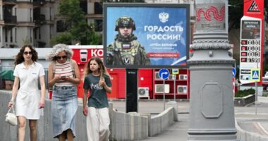 Rusia rrit taksat për konsumatorët, Kremlini kërkon më shumë financime për luftën në Ukrainë