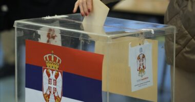 Media serbe: Serbia shkon në zgjedhje të parakohshme më 25 tetor