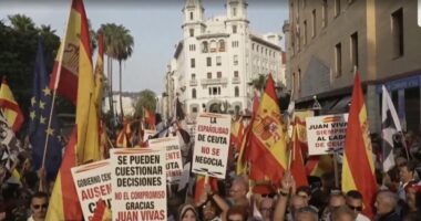 Shpërthejnë protestat në Spanjë/ Spanjollët kundër emigracionit dhe ‘’pushtimit’’ të Ceutës