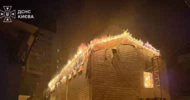 Rusia rinis sulmet në Kiev/ Së paku tre civilë të vrarë. Kundërpërgjigjet Ukraina