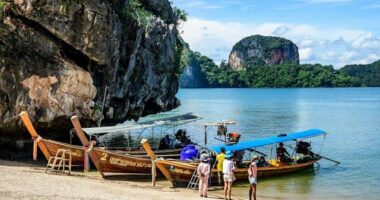 Propozimi i shtetit tajlandez për turistët/ Tarifë 17 dollarë për çdo vizitor ndërkombëtar që hyn në vend