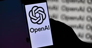 OpenAI “injoroi” paralajmërimet e stafit dhe studiuesve për sigurinë