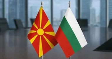 Deputeti bullgar ndalohet në kufi/ Shtohen tensionet mes Sofjes dhe Shkupit
