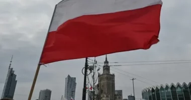 Polonia dënon “veprimet agresive të Moskës”, thërret ambasadorin rus