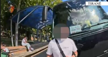 EMRAT/ Mashtruan 64-vjeçarin për 100 mijë euro, arrestohen dy të rinj në Tiranë