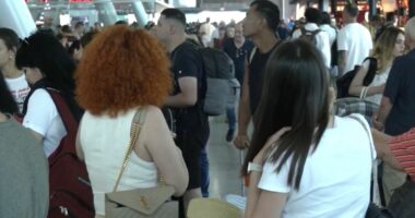 Shqipëria pret rekord turistësh/ 9.4 milionë vizitorë të huaj deri në gusht