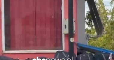 VIDEO/ Vrasja në Sarandë, personi që mbeti i plagosur ishte ulur në lokal, plumbi përshkoi xhamin e dritares
