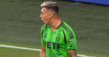 Uzuni shkëlqen në Amerikë/ Sulmuesi i Shqipërisë shënon 2 gola në ligën e futbollit
