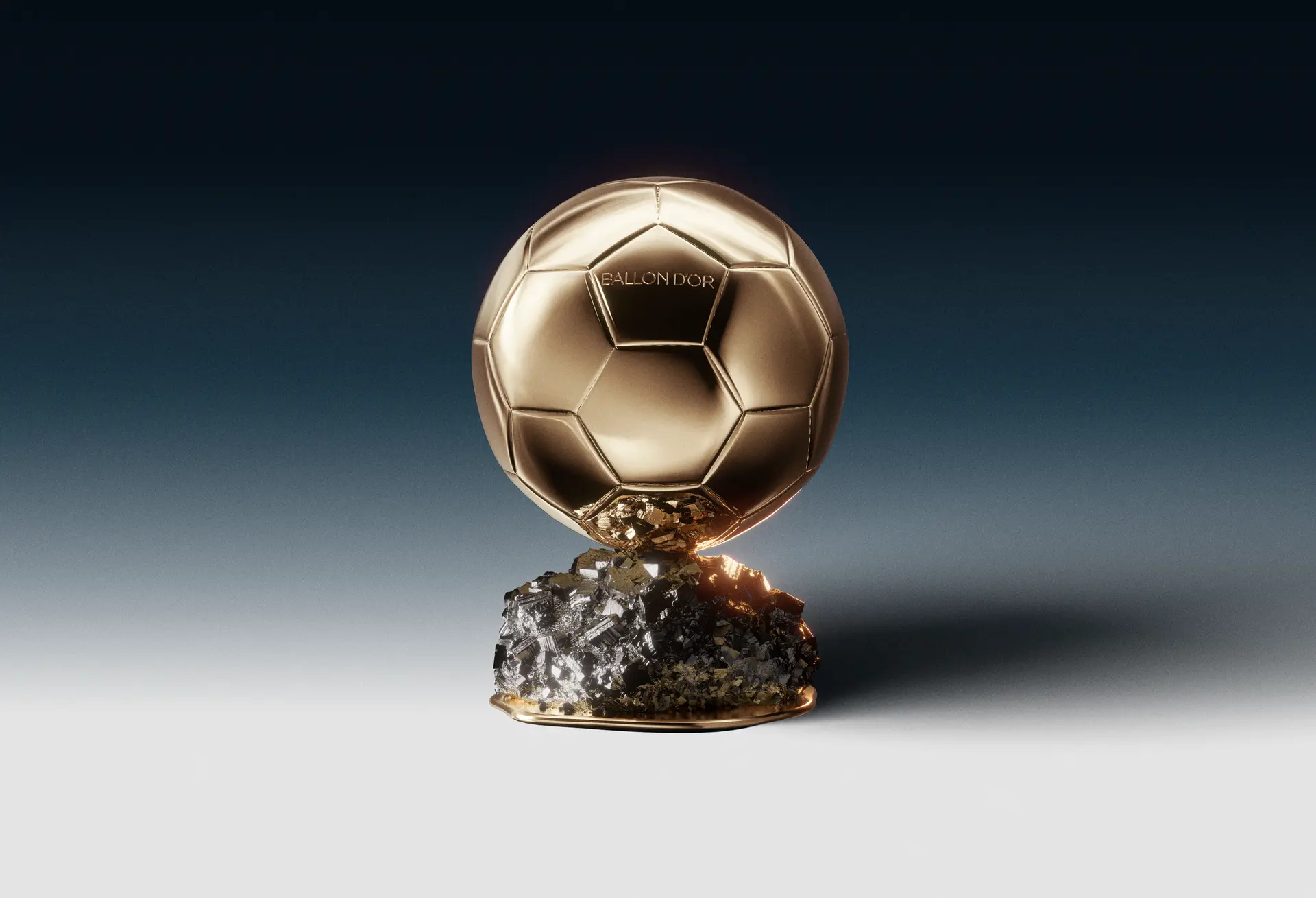 Foto nga burimi: “Topi i artë” njeh “pronarin” e ri/ Favoritët janë Kane, Lamine Yamal, Mbappe dhe… Messi