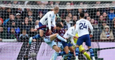 “Bie” City, Arsenal e “kap” në krye/ Skuadra e Enzo Marsesca u mund 2-1 në transfertën e Aston Villa