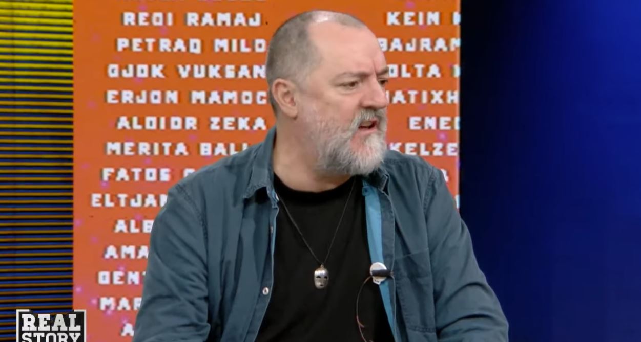 Foto nga burimi: “Pedagogët firmosin listën dhe ikin si skutha”/ Hervin Çuli: Intelektuali duhet të jetë kundër dhunës