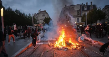 Protestat në Francë/ Gati 1,000 të arrestuar dhe përleshje në disa qytete
