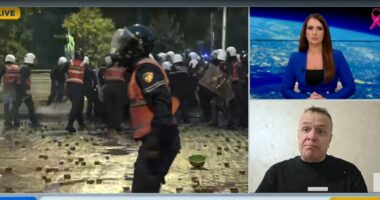 “Dita me përplasjet më ekstreme”, Karamuço apel për vetëpërmbajtje: Nëse vijojnë kështu do precipitojnë në humbje jete!