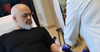 “Krenar për Shqipërinë”, Rama dhuron gjak. Apeli i kryeministrit për qytetarët