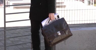 Prokurorët kundër Kodit/ Shoqata e shqetësuar për ndarjen e provave me avokatët