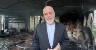 Protesta/ Reagon Rama nga godina e dëmtuar e Kolegjit të Europës