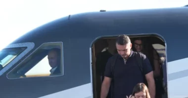 Bolsonaro mbërrin në SHBA, u largua nga Brazili pasi humbi zgjedhjet presidenciale