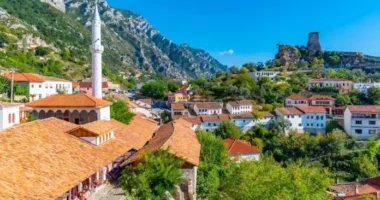 Media spanjolle: Udhëtim magjepsës nëpër Shqipëri, nga qytetet historike te brigjet e Jonit