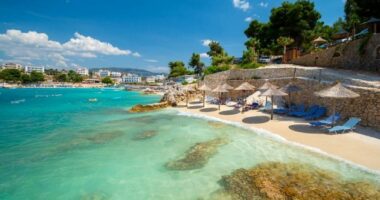 Media franceze: Shqipëria ndër 10 destinacionet evropiane për pushimet e vjeshtës