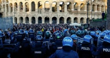 “Ulni armët, rrisni pagat”!/ Italia përgatitet për valë të re protestash në 30 tetor