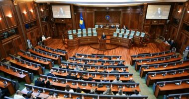 Ligji i ri për Dhomat Speciale/ Kuvendi i Kosovës miraton në parim ndryshimet për Gjykatën e Hagës