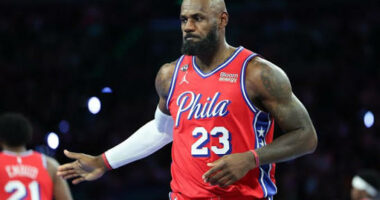 NBA, “i pakonsiderueshmi” LeBron/ Legjenda e basketbollit, sërish më i miri në fitoren e ekipit