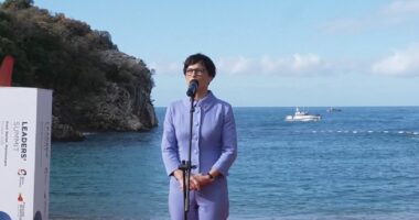 “Shqipëria të ruajë ritmin e reformave”/ Integrimi, Kos: Për Malin e Zi janë momente vendimtare