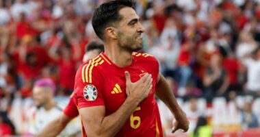 “Engjëlli” Merino shpëton Spanjën/ Kampionët e botës fitojnë 2-1 me përmbysje ndaj Kroacisë