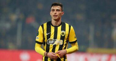 Pilo “rritet” në merkato/ Mbrojtësi kuqezi ka rritje të kartonit si futbollist profesionist