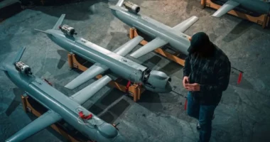 Ukraina godet fabrikën e karburantit për raketa ruse, një depo nafte dhe qendrën e të dhënave të Yandex