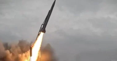 Ukraina përdori për herë të parë raketën balistike vendase, rëndësia e saj shkon përtej fushëbetejës