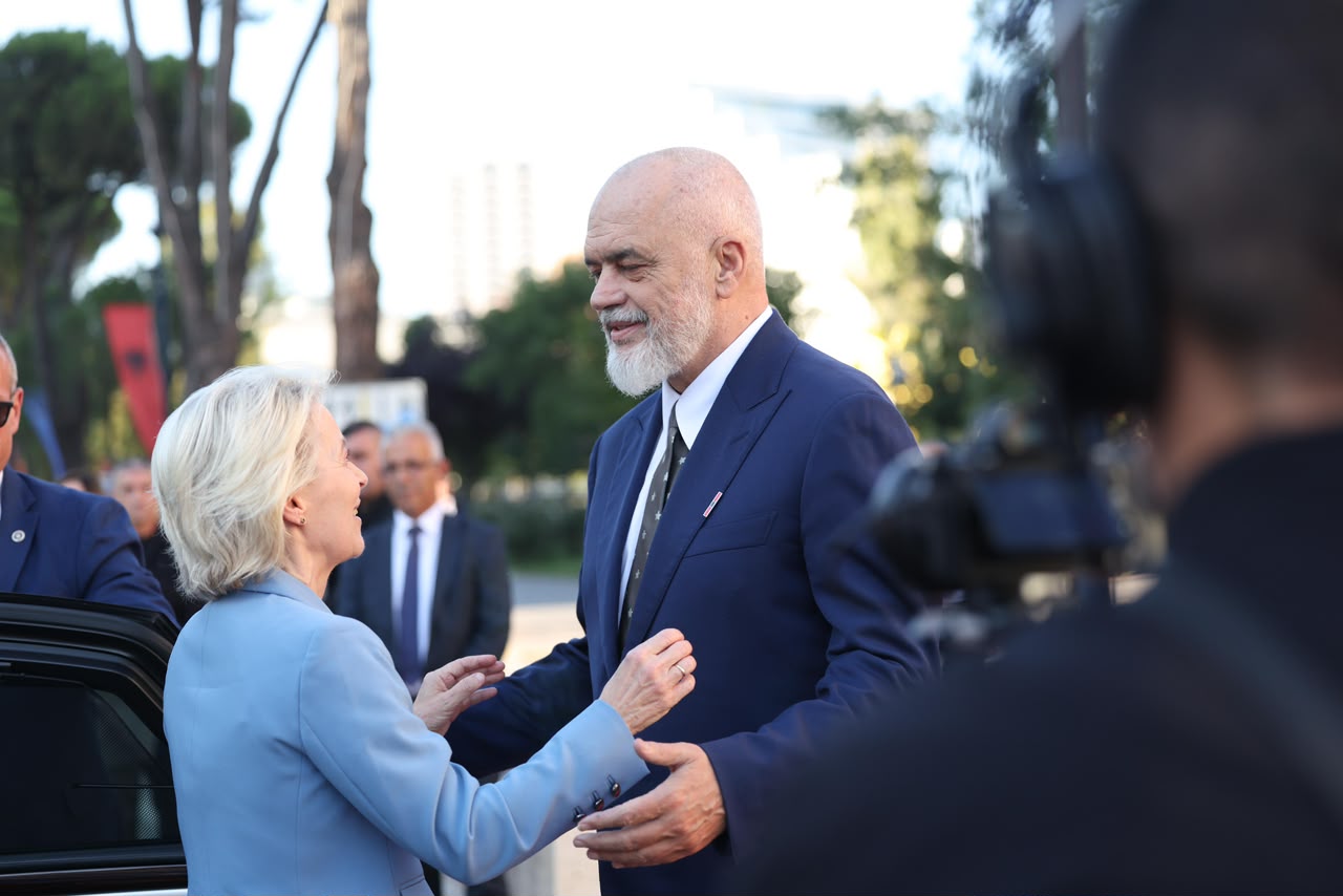  Ministër shqiptar në Komisionin Europian   Propozimi i Von der Leyen  Vendi kandidat  komisioner para anëtarësimit