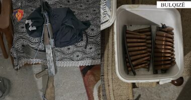 Bulqizë/ Qëlloi me armë zjarri në ajër, arrestohet 39-vjeçari i sekuestrohet automatiku