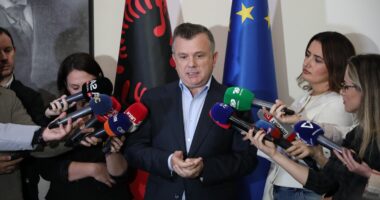 Komisioni Parlamentar për kompetencat e bashkive/ Balla: Opozita të vijë për të votuar në seancë plenare