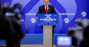 Berisha e pranon: Mbështesim dhunën. Kreu i PD kërcënon bizneset: E turpshme që nuk mbështesni protestën!
