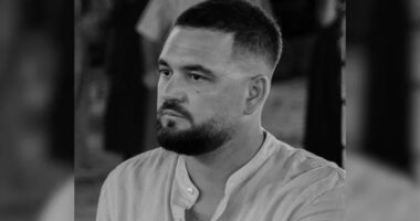 Vlorë, i vihet lëndë plasëse makinës së administratorit të Njësisë Shushicë