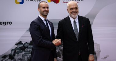 Rama në Budva, pritet nga kryeministri Spajiç: Ndihem mirë që jam këtu për Procesin e Berlinit