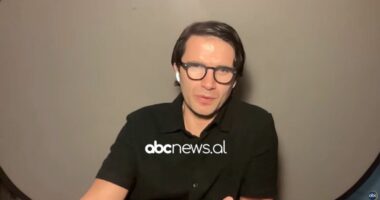 Krah për krah me Al Pacinon, historia e shqiptarit që po ndjek ëndrrën në Hollywood