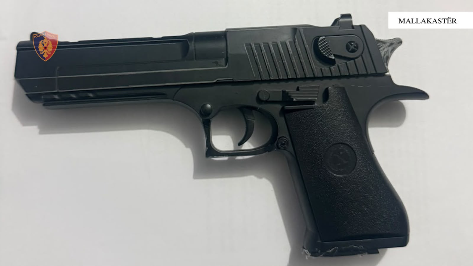 Goditi me armë sportive një person për motive të dobëta, pranga 49-vjeçarit në Mallakastër