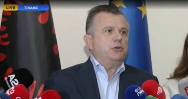 “Kodi Zgjedhor duhet të shihet sa më shpejt”/ Balla: PS mbështet votimin elektronik! T’i jepet fund numërimit që zgjat me ditë të tëra