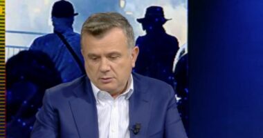 “Dëmi i dhunës, tejkalon vlerën që do kishte Korpusi i Ri Universitar”/ Balla: Protesta ka goditur turizmin dhe sektorin bankar