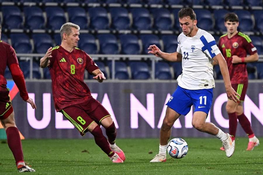 bjellorusia-na-jep-nje-dore-ish-sovjetiket-mundin-1-0-finlanden-ne-ligen-e-kombeve